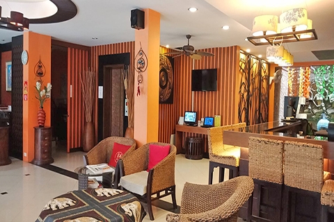 Deva Suites Patong Hotel