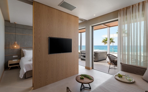 Ikones Seafront Luxury Suites