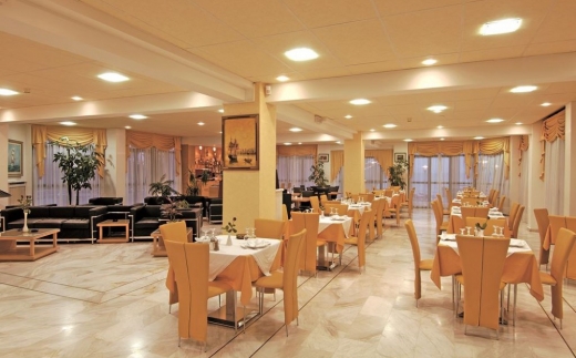 Poseidon Hotel (Patra)