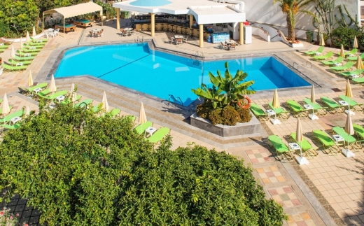 Malia Holidays Hotel