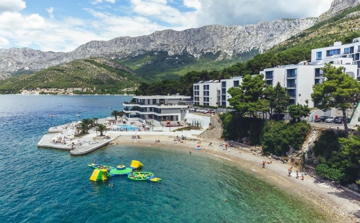 Morenia Beach Resort