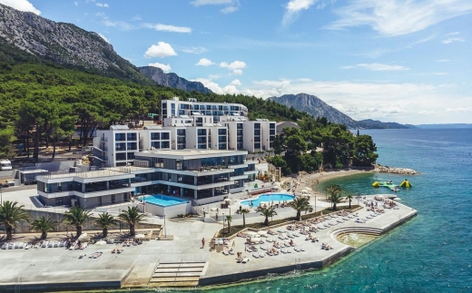Morenia Beach Resort