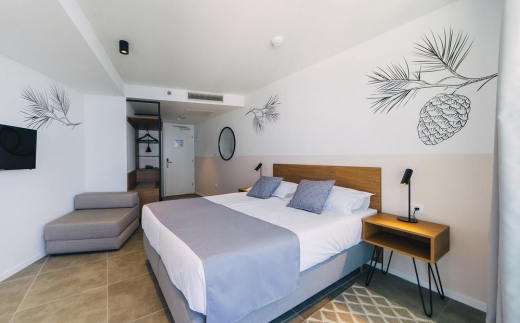 Morenia Beach Resort