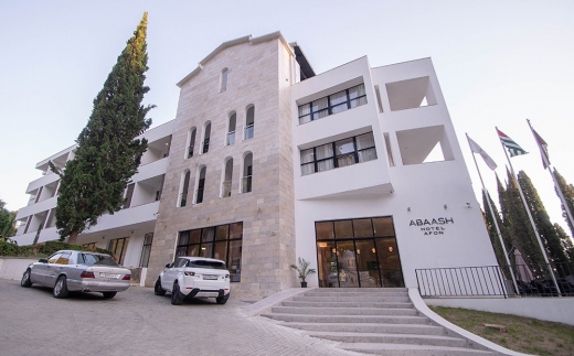 Abaash Отель