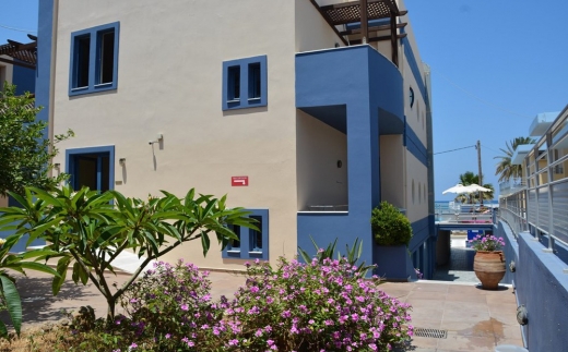 Eleni Beach Hotel