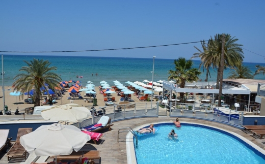 Eleni Beach Hotel