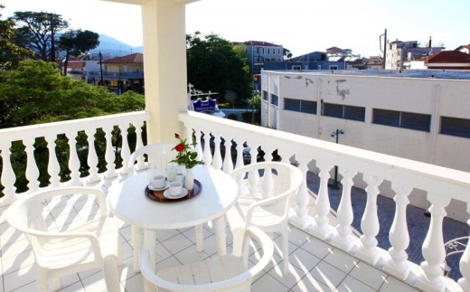 Philoxenia Inn Hotel