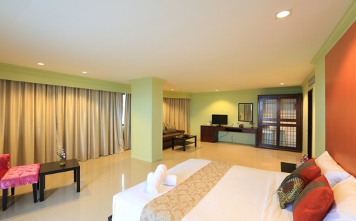 Pattaya Centre Hotel