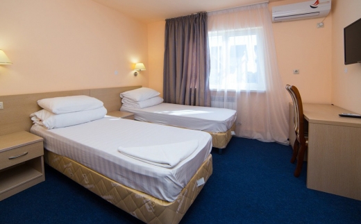 Lazur Guest House Частная Гостиница