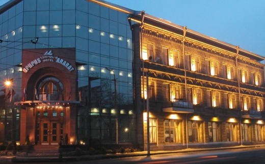 Ararat Hotel