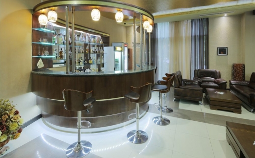 Nairi Hotel