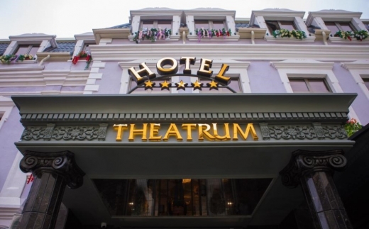 Theatrum Hotel