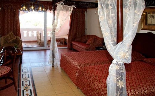 Domina Coral Bay Harem Junior Suite