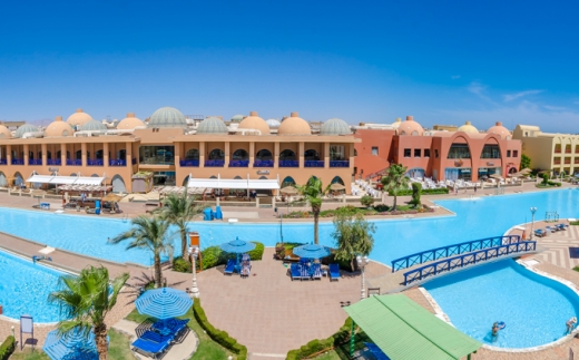 Titanic Beach Hurghada