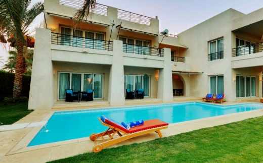 Grand Rotana Villas