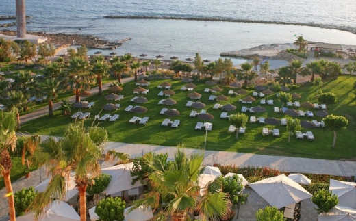 St. George Hotel Spa & Beach Resort