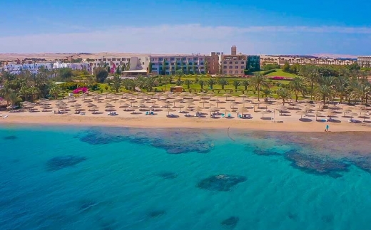 Fort Arabesque Beach Resort