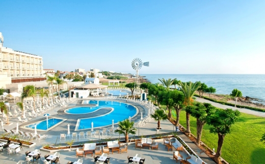 Pernera Beach Hotel