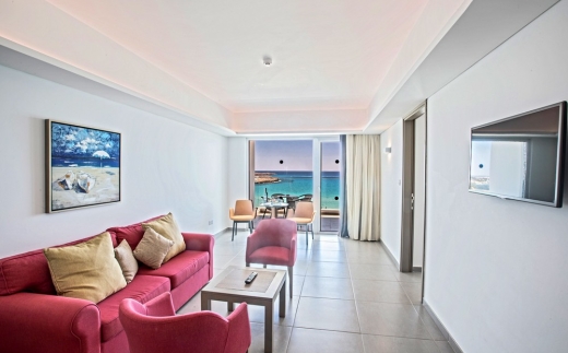 Vassos Nissi Plage Hotel