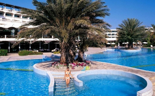 Constantinou Bros Athena Beach Hotel