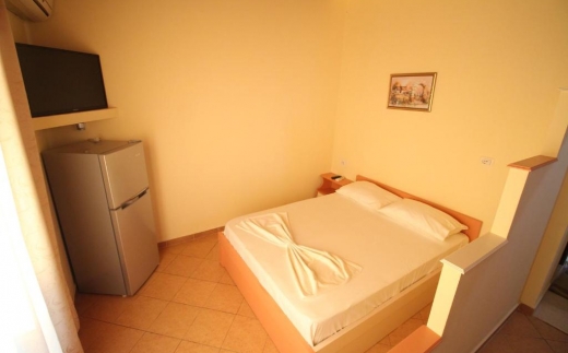 Mejdi Apartments