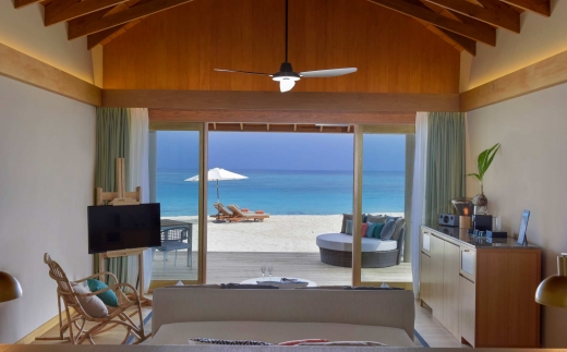 Emerald Faarufushi Resort & Spa