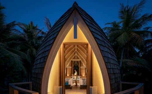 Emerald Faarufushi Resort & Spa