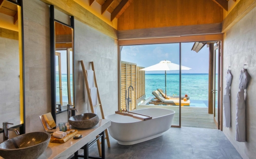 Emerald Faarufushi Resort & Spa