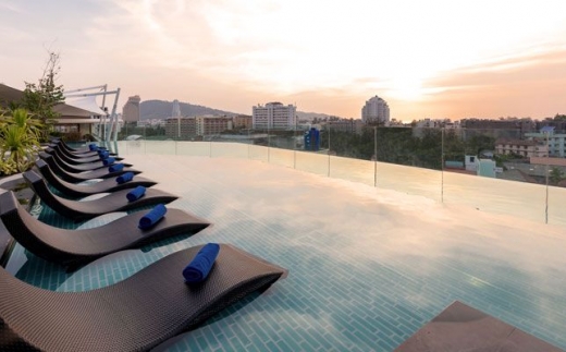 Journeyhub Phuket Patong