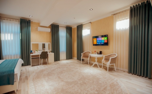 Silk Road Empire Hotel
