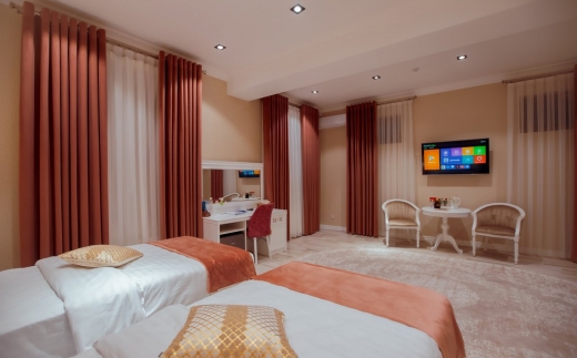 Silk Road Empire Hotel