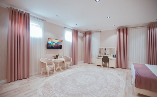 Silk Road Empire Hotel