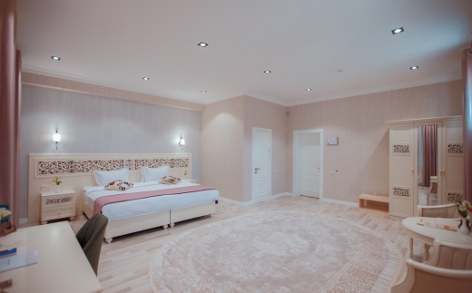 Silk Road Empire Hotel