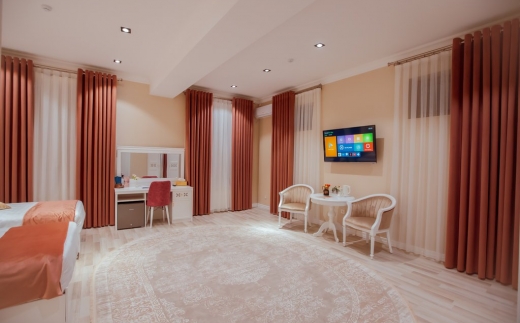 Silk Road Empire Hotel