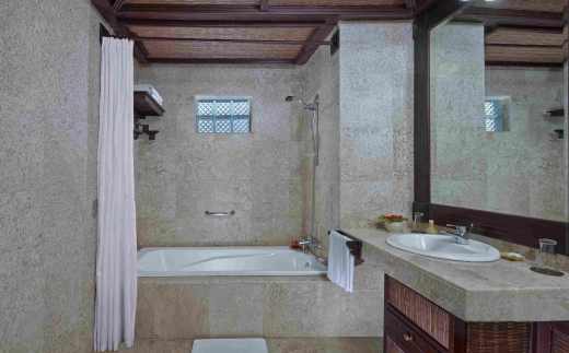 Hotel Tjampuhan & Spa