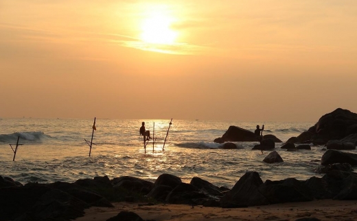 Sri Gemunu Beach Resort