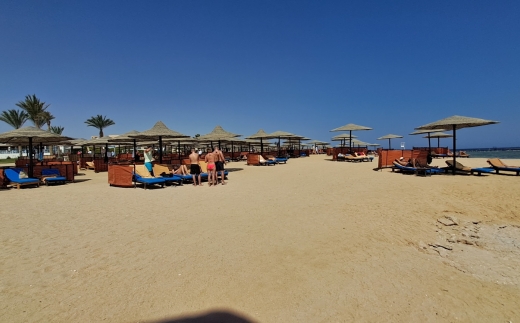 Albatros Sands Port Ghalib