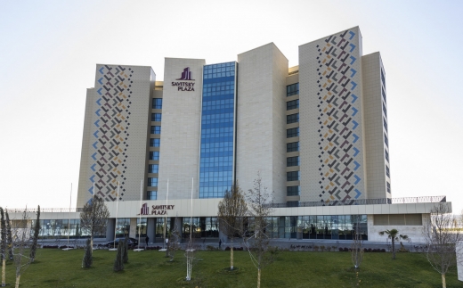 Savitskiy Plaza