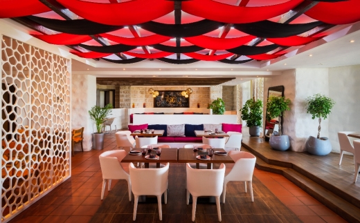 Ja Palm Tree Court