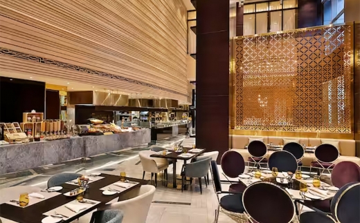Alrayyan Hotel Doha, Curio Collection By Hilton