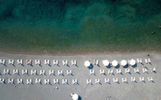 Lazure Hotel & Marina