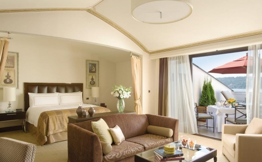 Four Seasons Istanbul At The Bosphorus