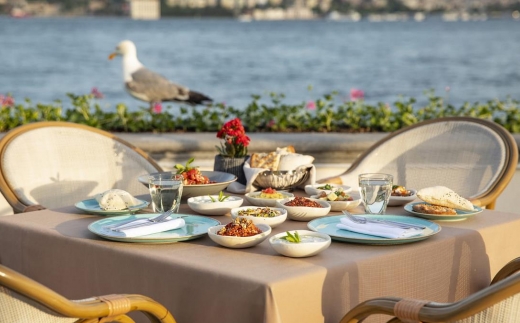 Four Seasons Istanbul At The Bosphorus