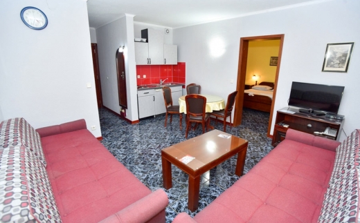Hotel Tomy