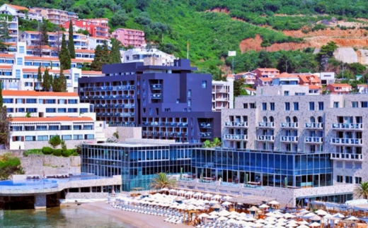 Avala Resort & Villas