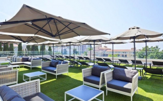 Ami Hotel