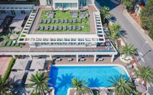 Ami Hotel