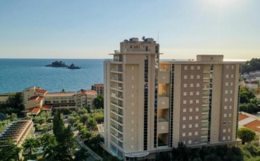 Ami Hotel