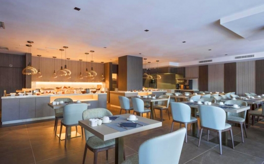 Ami Hotel