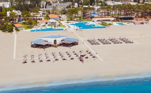 Azul Beach Resort